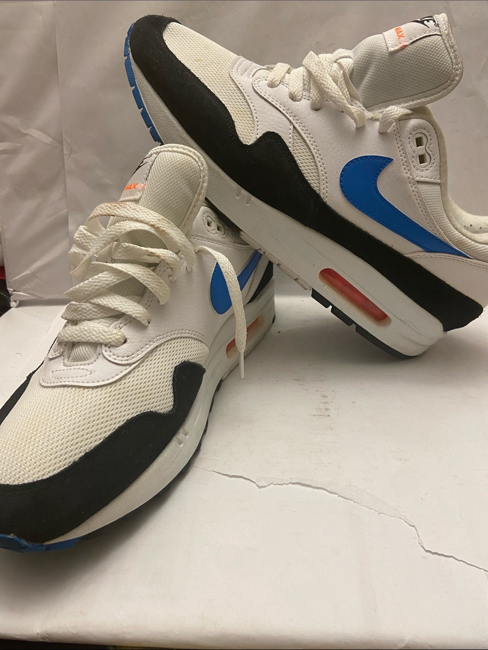 Nike Air Max 
No Box